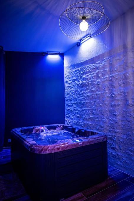 Love Room Spa Privatif Villefranche-sur-Saône Esterno foto