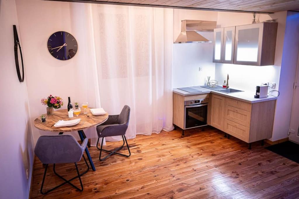 Love Room Spa Privatif Villefranche-sur-Saône Esterno foto