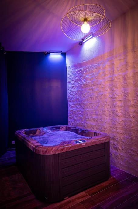 Love Room Spa Privatif Villefranche-sur-Saône Esterno foto
